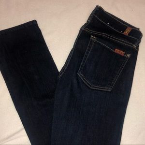 dark wash skinny jeans
